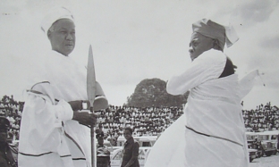 Nyerere congrats in Iringa, after Kagera war victory 1979