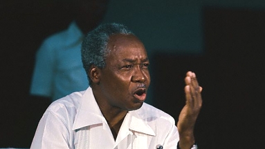 Julius Nyerere Speaking at News Conference