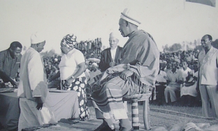 Nyerere congrats after Kagera war victory 1979