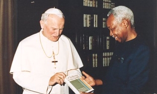 Nyerere with Pope John Paul II